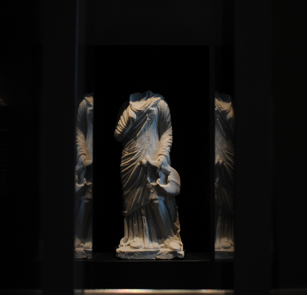 Sculpture au musée archéologique gallo-romain