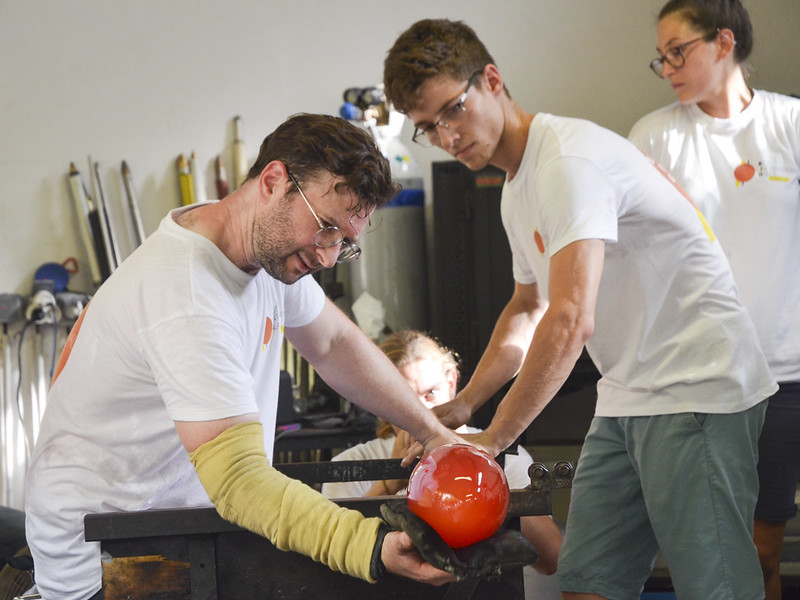 Démonstration de verriers · Biot International Glass Festival 2018