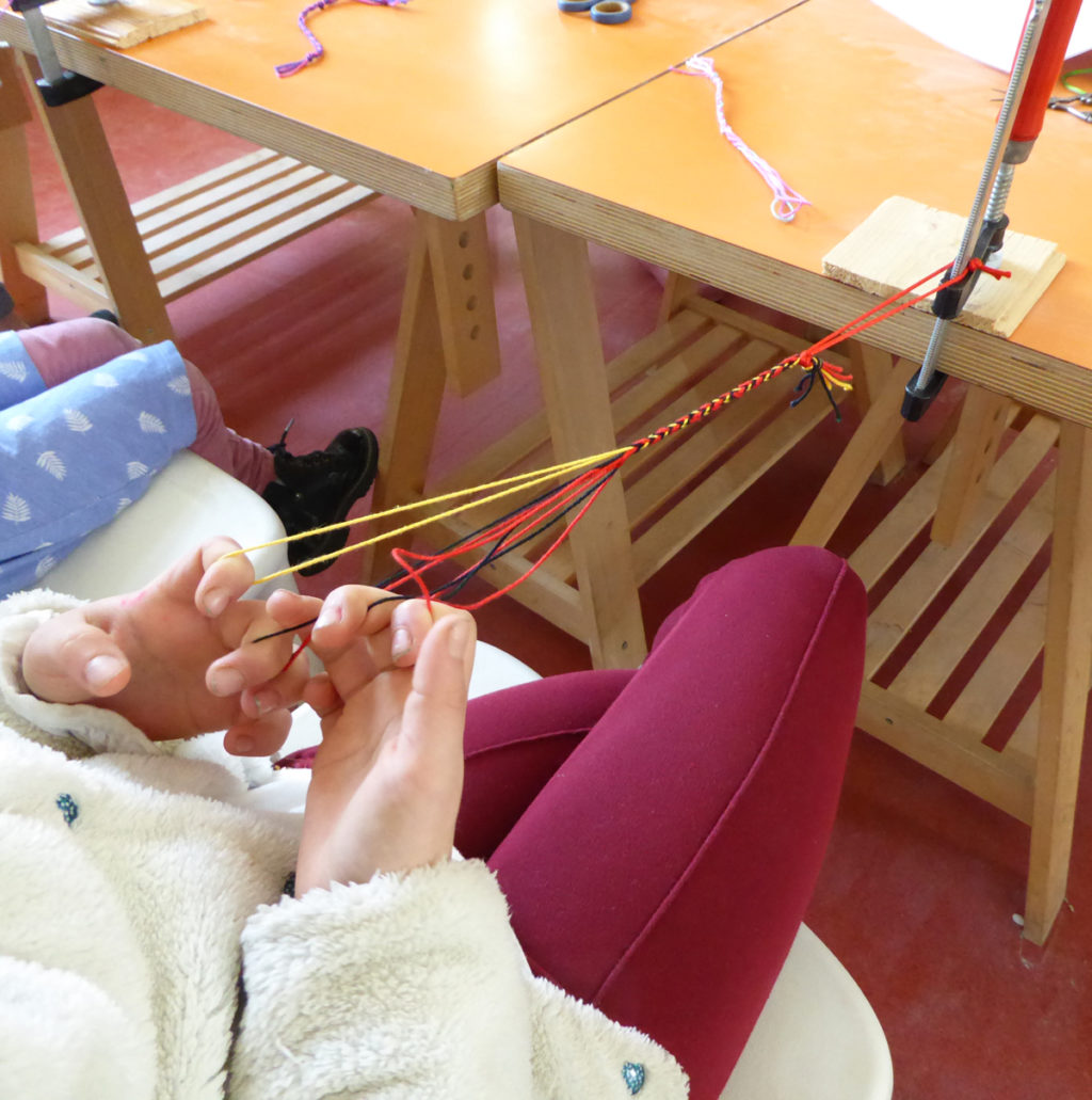 Ateliers tressage de boucles avec Sylvie Lemal