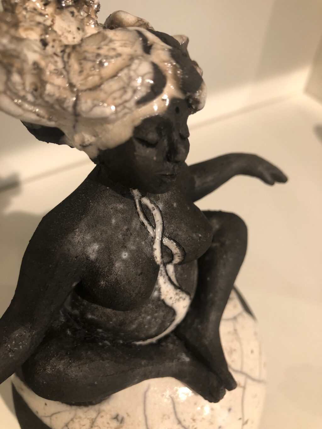 Manon Cherpe, sculptrice ©Assos du 18A
