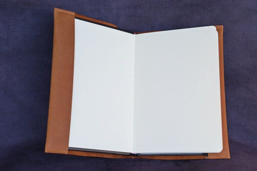 Couverture de carnet @L'âge du cuir