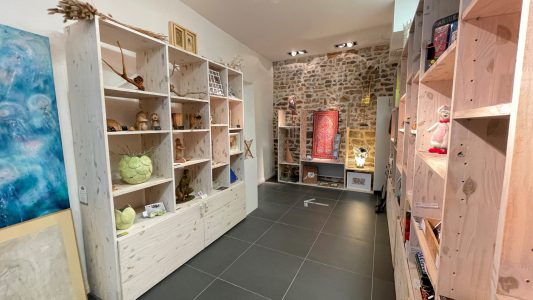 Boutique à la Galerie de L'Olivier · Ollioules © Catherine Buisson