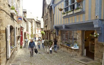 Dinan