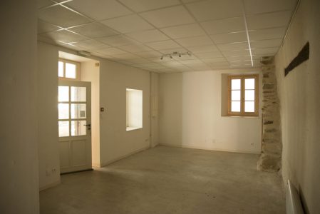 Local 50 m²